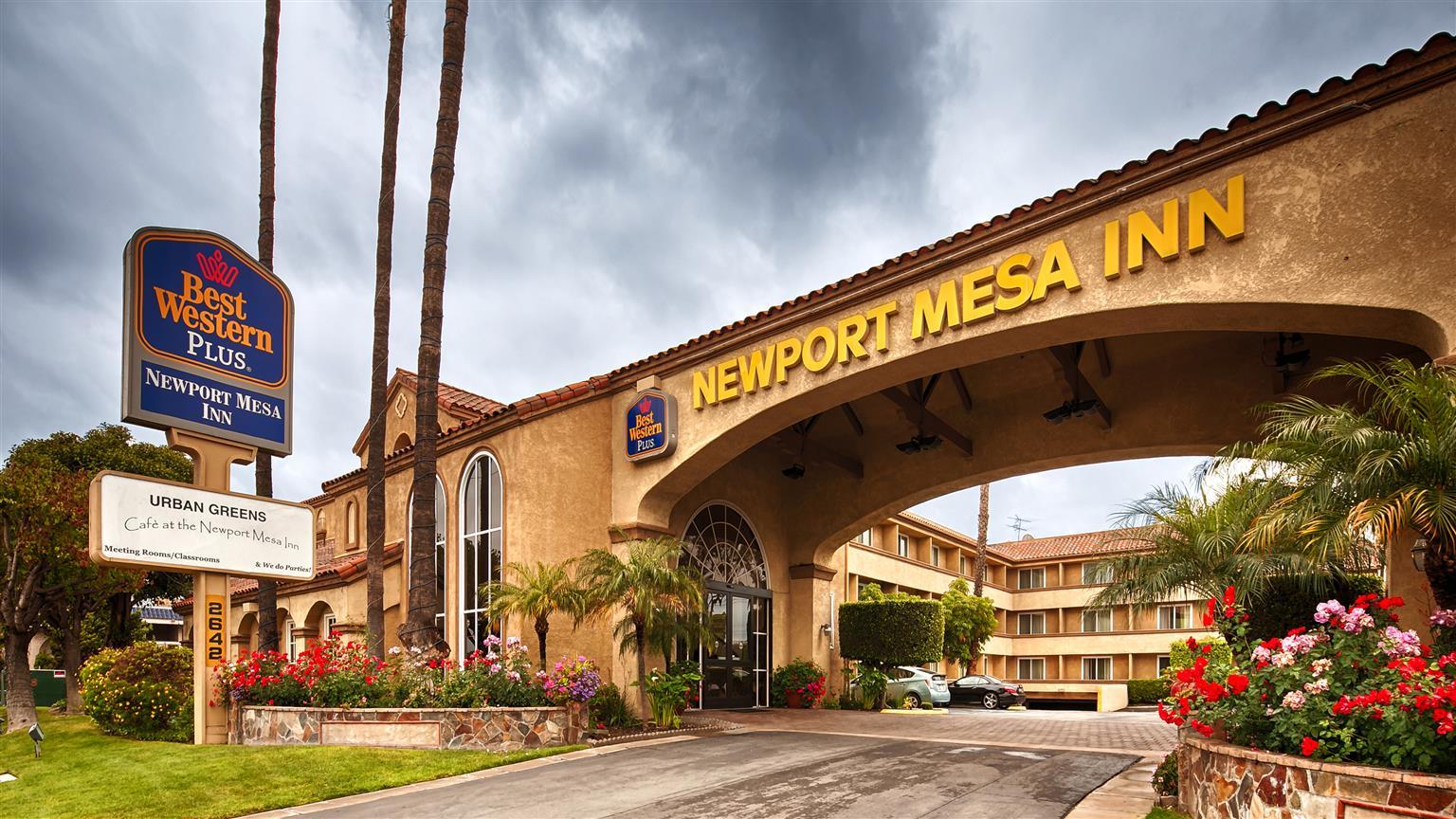 Best Western Plus Newport Mesa Inn Costa Mesa Exterior photo